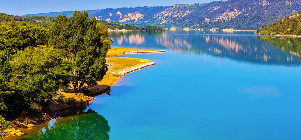 Discover Sainte Croix lake in the Verdon