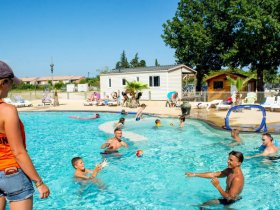 piscine   camping domaine du golfe de saint tropez