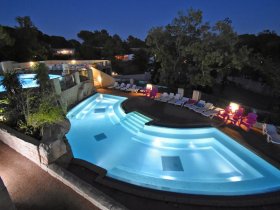 camping derniere minute piscine.jpeg