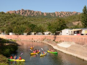 la valle du paradis tikayan    kayak dans la rivire