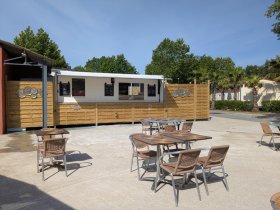foodtruck terrasse 807 x 606